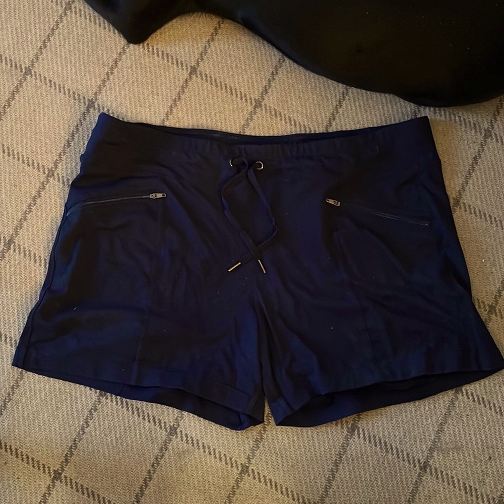 Active Life navy blue shorts XXL
